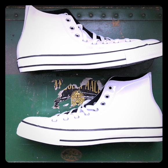 white shiny converse
